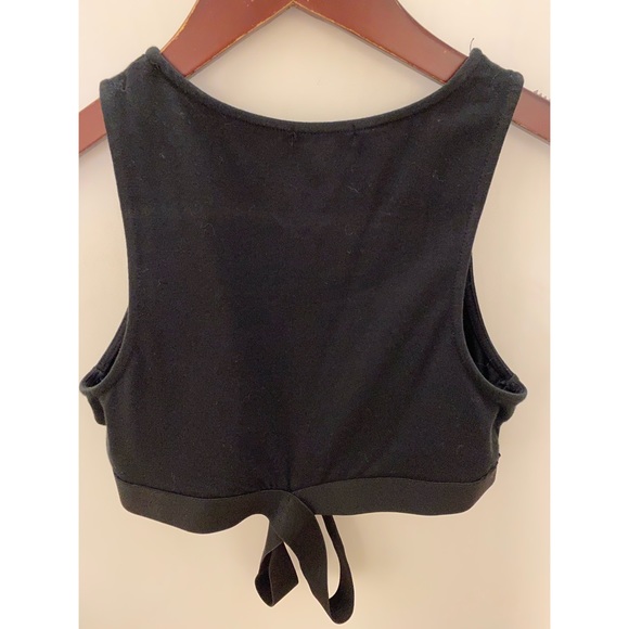 Never worn black crop top🖤 - Picture 3 of 5